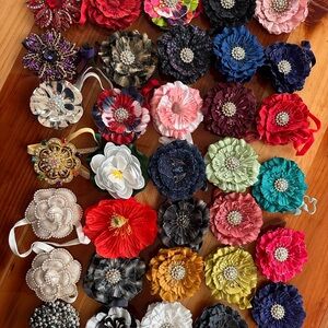 Lot of 34 Tieks Flowers- several limited edition!